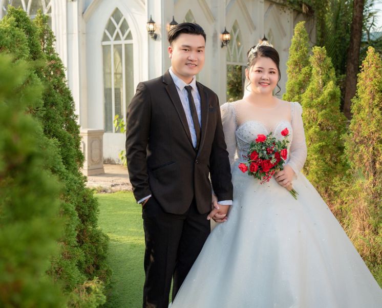 Thiên Hương Là Cửa Hàng Áo Cưới Size Lớn , Áo cưới Bigsize Có Tiếng Tại TPHCM