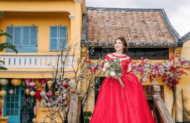 Kinh nghiệm chọn váy cưới cho cô dâu bầu 6 tháng